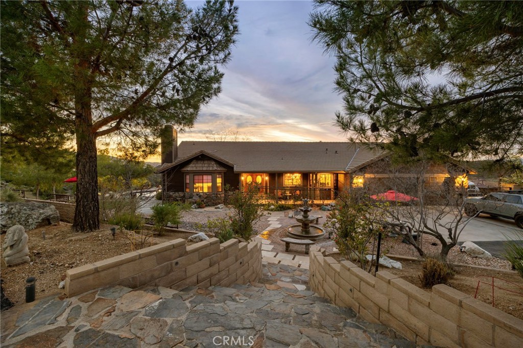 8634 Escondido Canyon