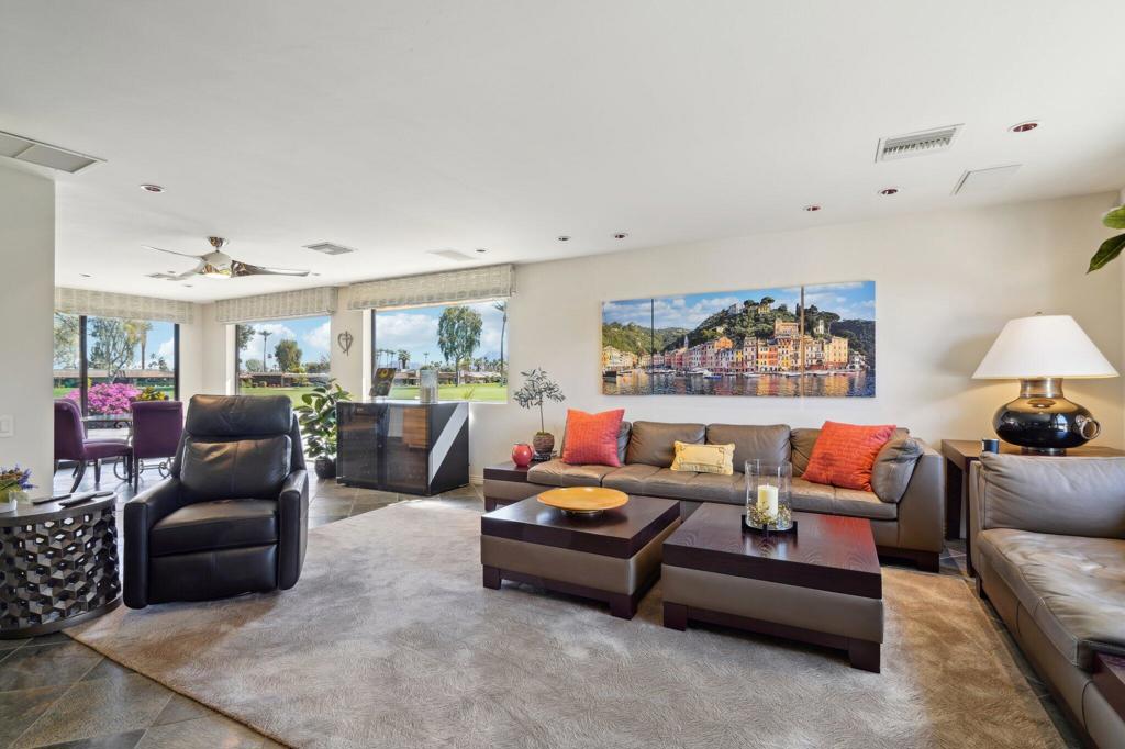 The Springs C.C. - Residential