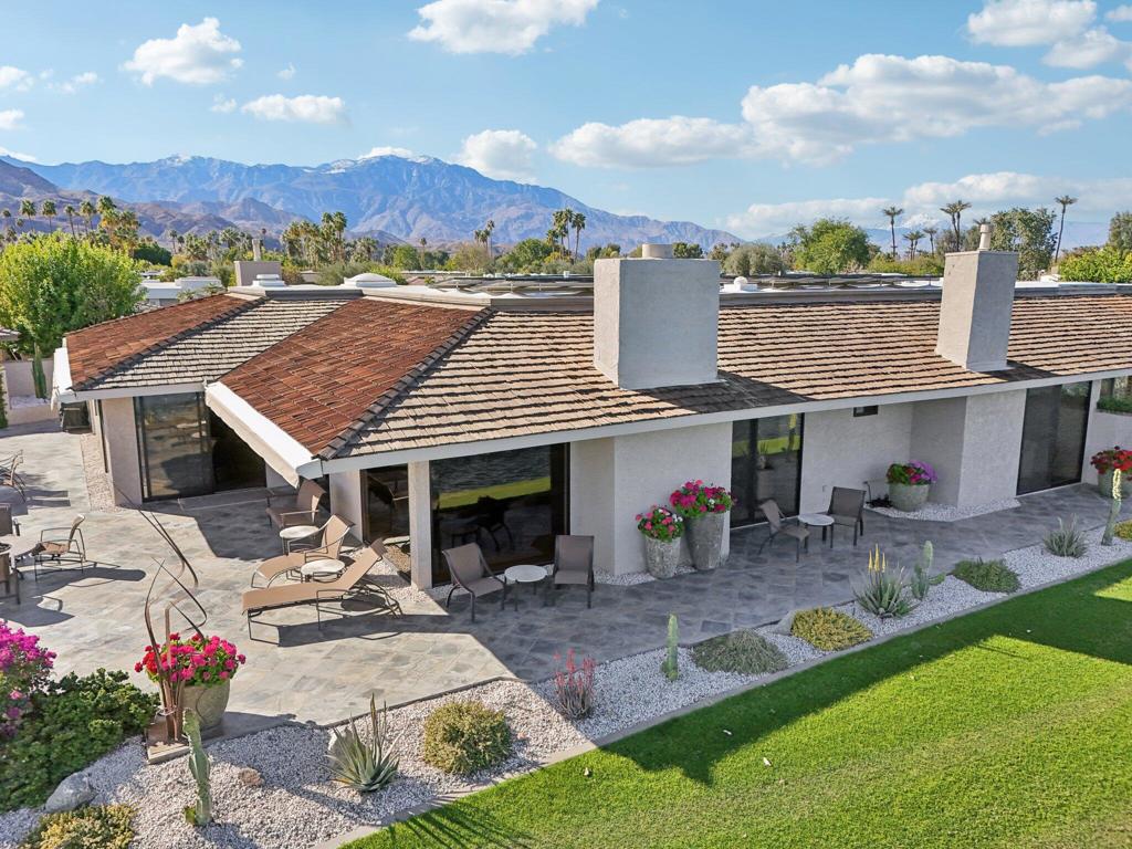 The Springs C.C. - Residential