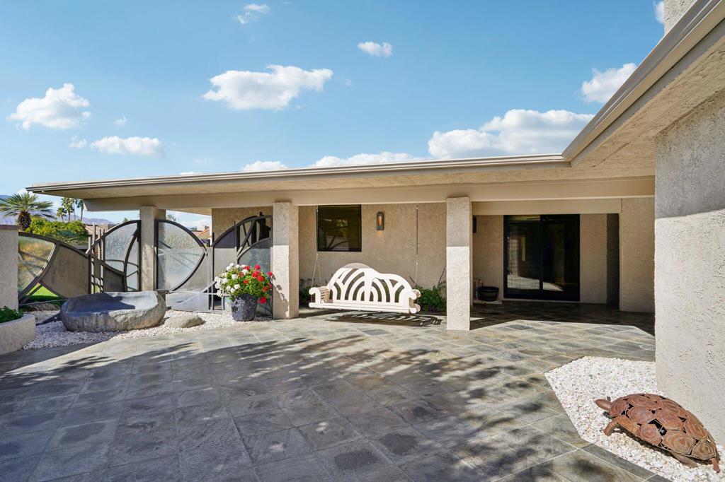 The Springs C.C. - Residential
