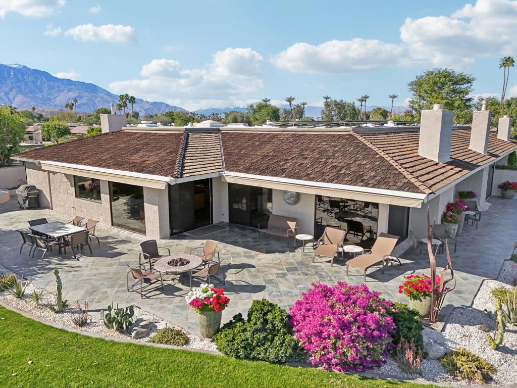The Springs C.C. - Residential