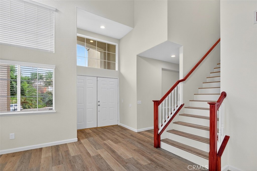 45413 Eagle Crest Lane