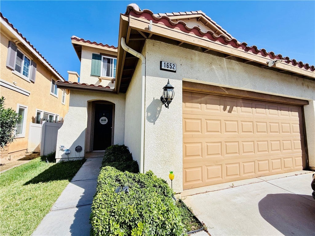 1652 APOLLO Way