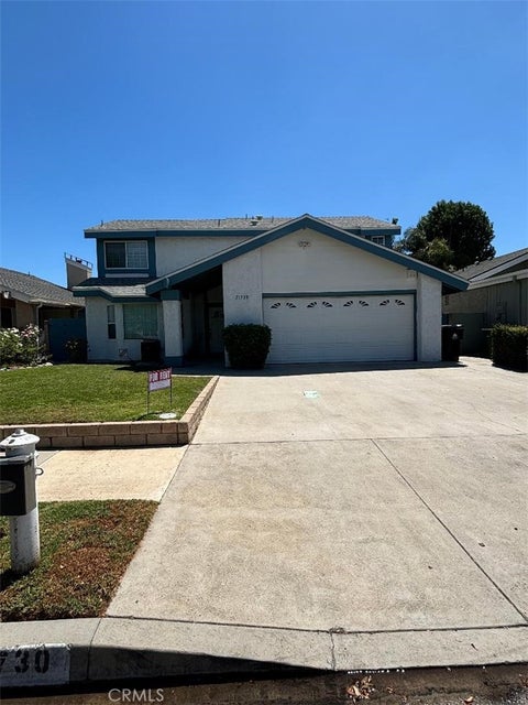 Photo of 21730 Merridy St, Chatsworth, CA 91311 (MLS # SR26198142)