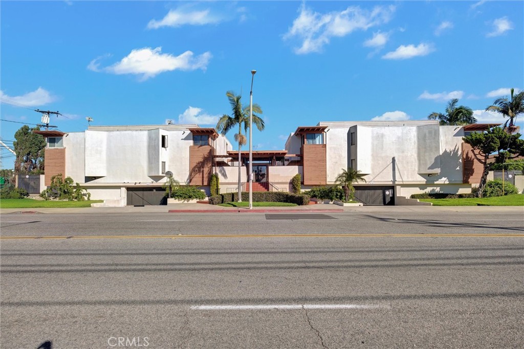 7033 Stewart And Gray Road 24
