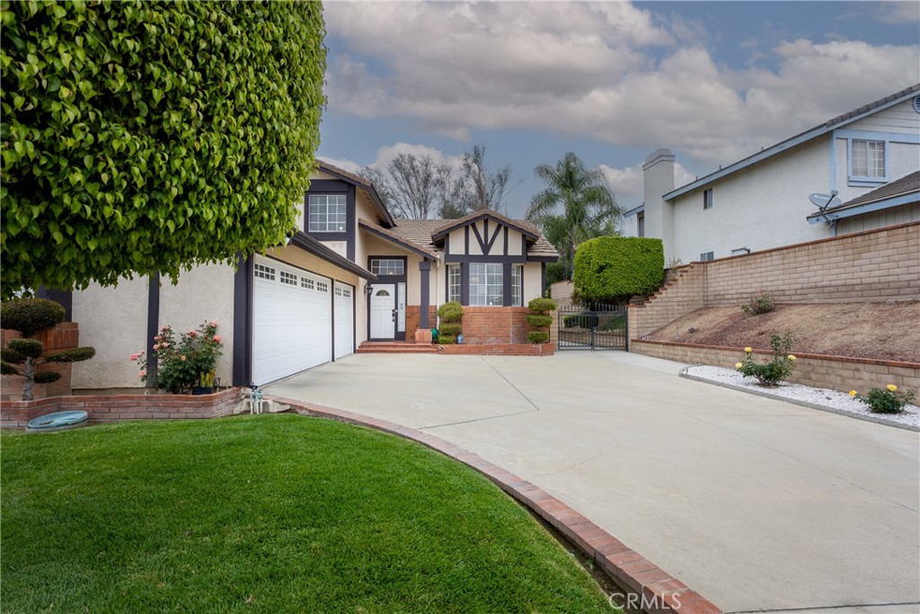 19019 Garnet Way