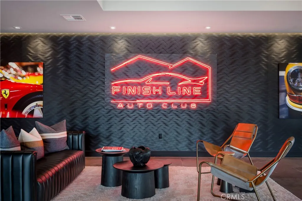 Costa Mesa, California 92626, United States, ,Commercial,Active,2065