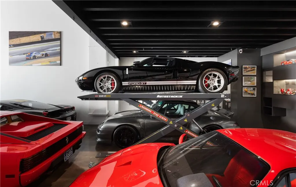 Costa Mesa, California 92626, United States, ,Commercial,Active,2065