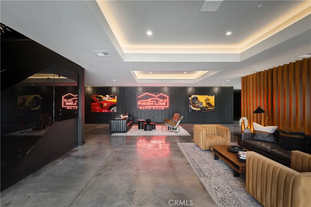 Costa Mesa, California 92626, United States, ,Commercial,Active,2065