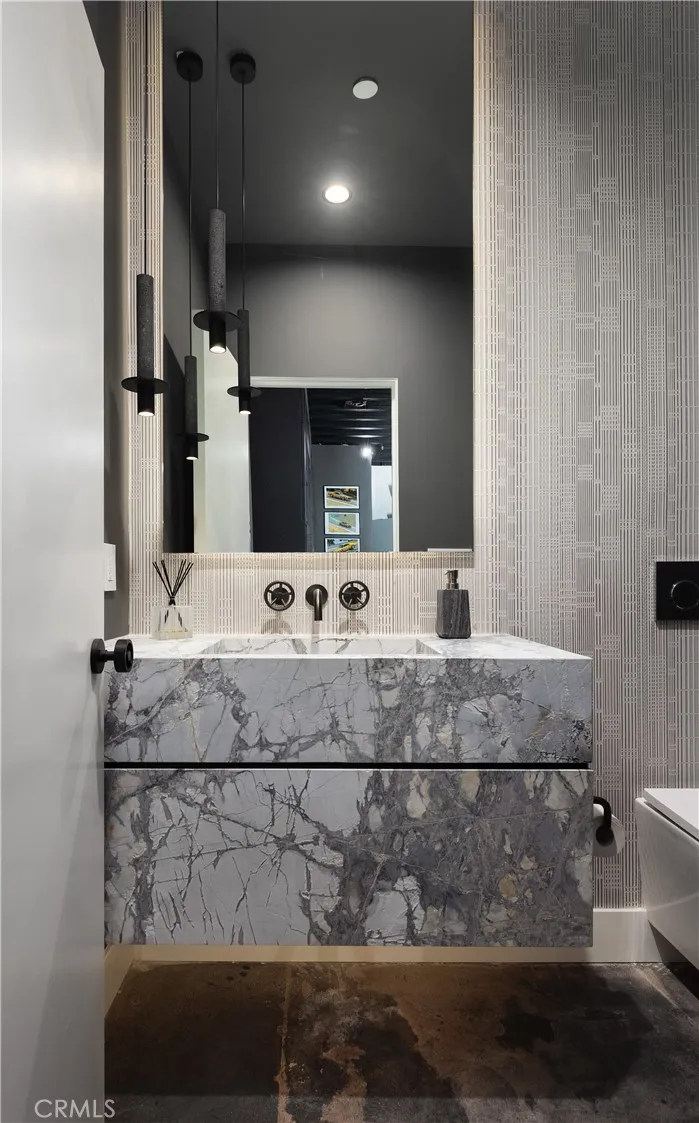 Costa Mesa, California 92626, United States, ,Commercial,Active,2065