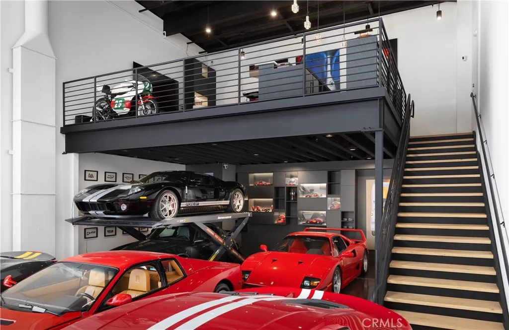 Costa Mesa, California 92626, United States, ,Commercial,Active,2065