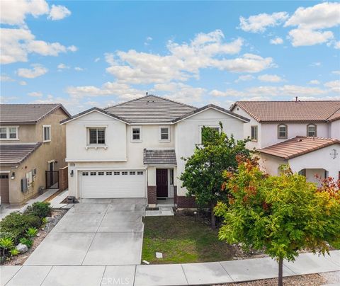 Photo of 16737 Kalmia Lane Ln, Fontana, CA 92336 (MLS # RS25239035) Photo of 16737 Kalmia Lane Ln, Fontana, CA 92336 (MLS # RS25239035)