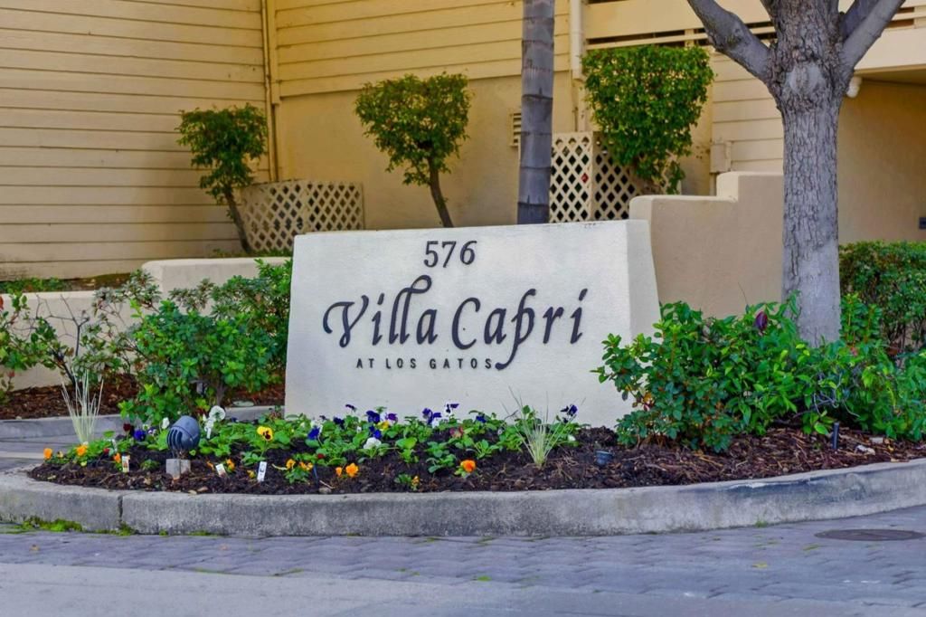 Photo of 576 W Parr Avenue #3, Los Gatos, CA 95032 (MLS # ML82028609)