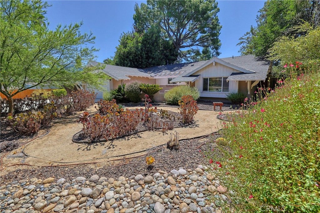 17058 Midwood Dr. DR, Granada Hills CA 91344