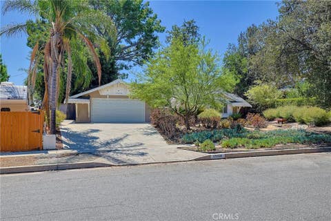Photo of 17058 Midwood Dr. DR, Granada Hills, CA 91344 (MLS # SR26175887)