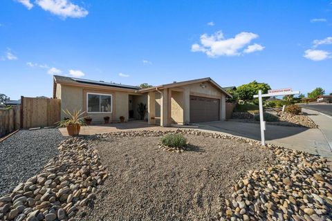 Photo of 12980 Calle de las Rosas, San Diego, CA 92129 (MLS # 260011211SD)