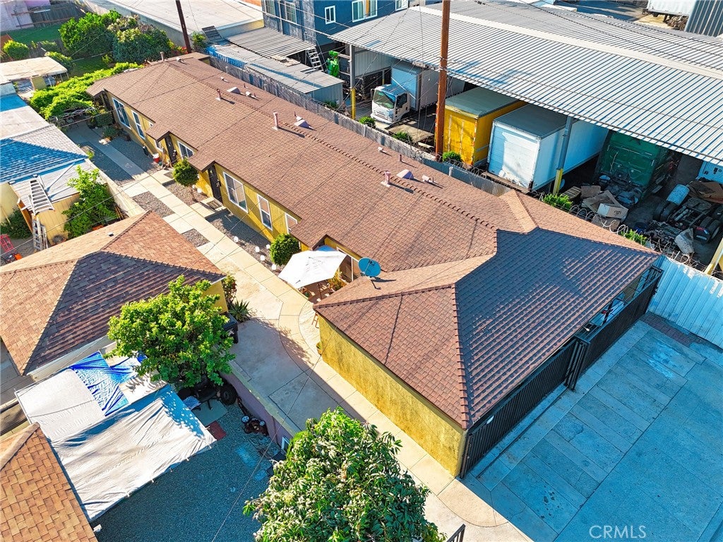 5115 Loma Vista