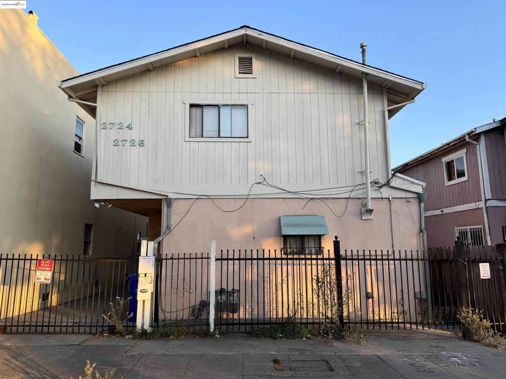 EASTMONT - Residential Income