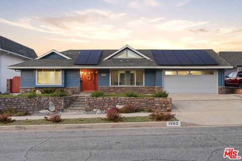 Photo of 1983 Oracle Court, Newbury Park, CA 91320 (MLS # 26659935)