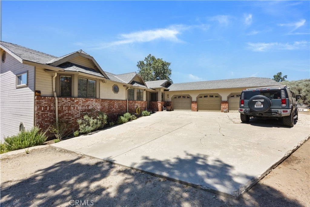 29640 S Lower Valley