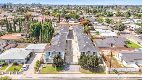 20601 20603 Seine Avenue Lakewood CA 90715