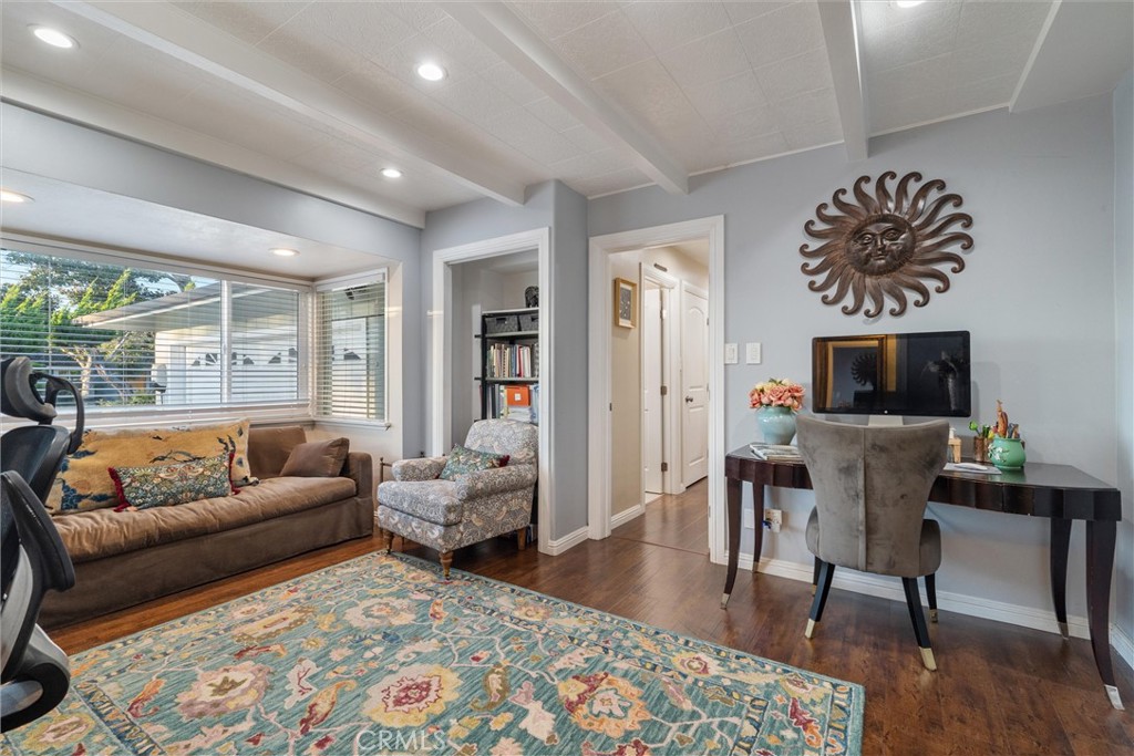 Bixby Knolls (BK) - Residential