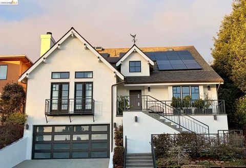 Photo of 5416 5416 GOLDEN GATE Ave Ave, Oakland, CA 94618 (MLS # 41125845)