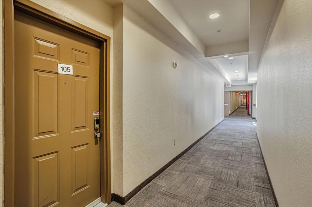 88 N Jackson Avenue 105