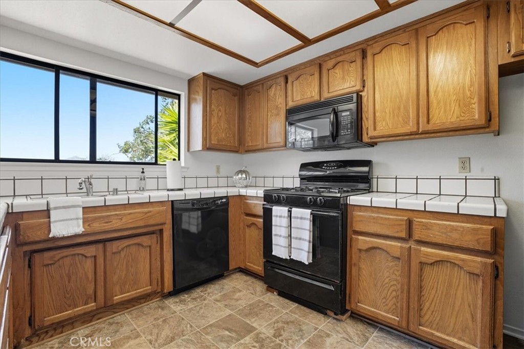 PROPERTIES 1372 Diablo Drive