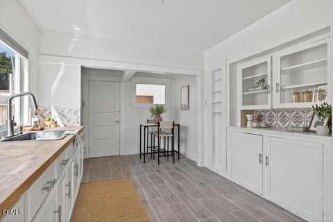 Tiny photo for 295 W Mission Avenue, Ventura, CA 93001 (MLS # V1-34605)