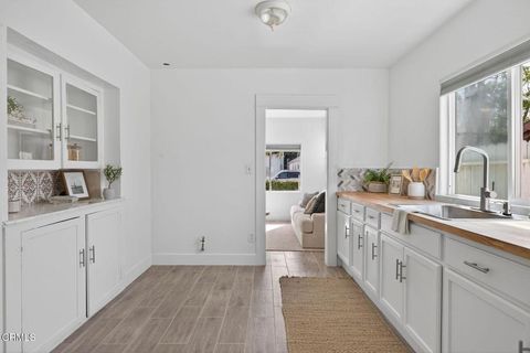 Tiny photo for 295 W Mission Avenue, Ventura, CA 93001 (MLS # V1-34605)