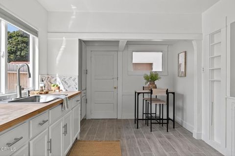 Tiny photo for 295 W Mission Avenue, Ventura, CA 93001 (MLS # V1-34605)