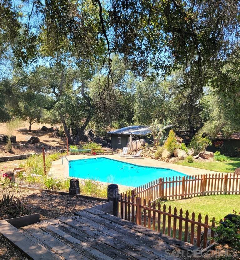 Ramona - Residential