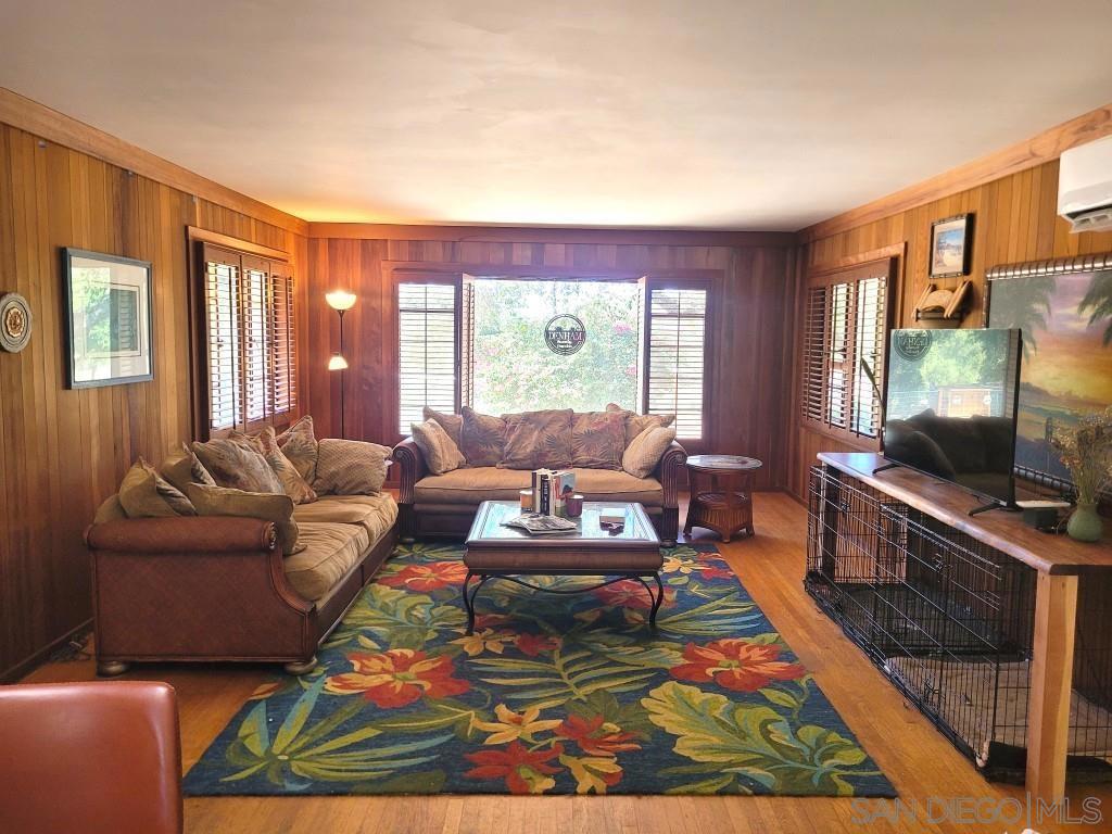 Ramona - Residential