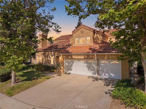 Photo of 12500 Arbor Hill St, Moorpark, CA 93021 (MLS # SR26033029)