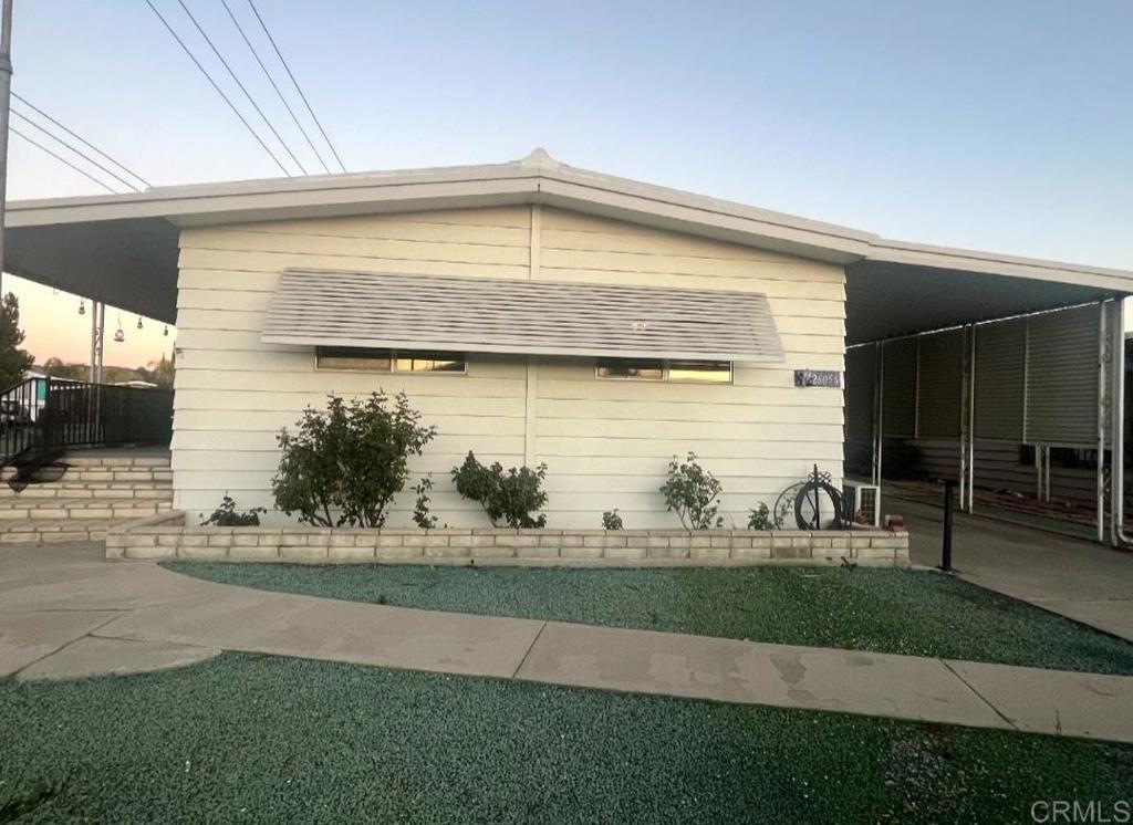 26056 Butterfly Palm Dr