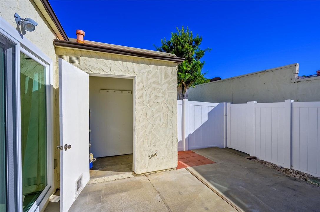 Casitas Capistrano (CT) - Residential Lease