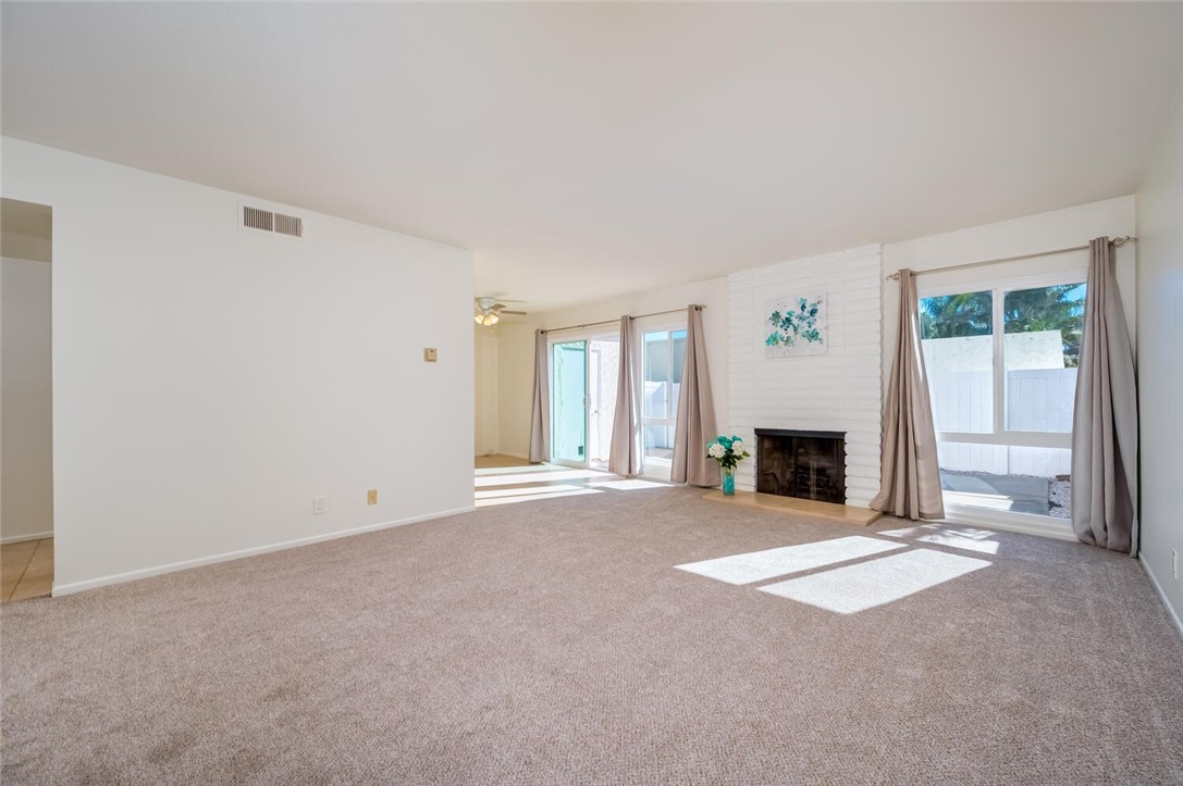 Casitas Capistrano (CT) - Residential Lease