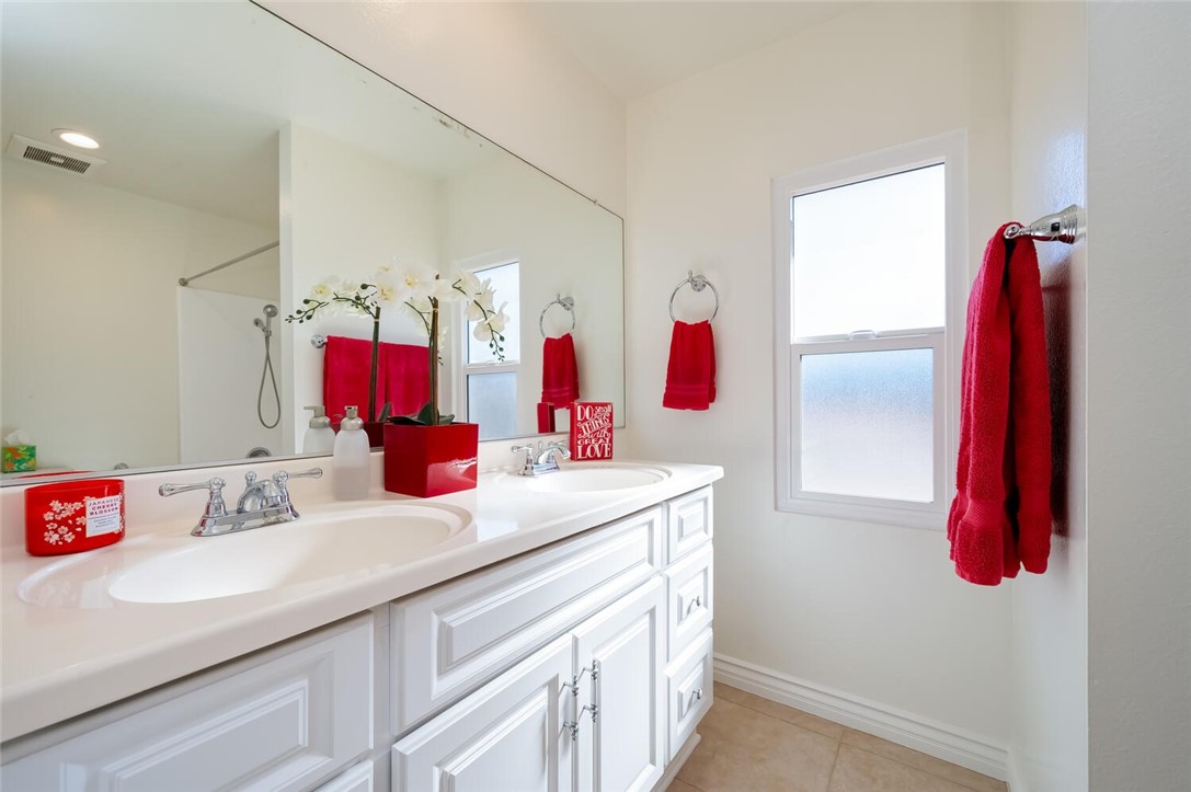 Casitas Capistrano (CT) - Residential Lease