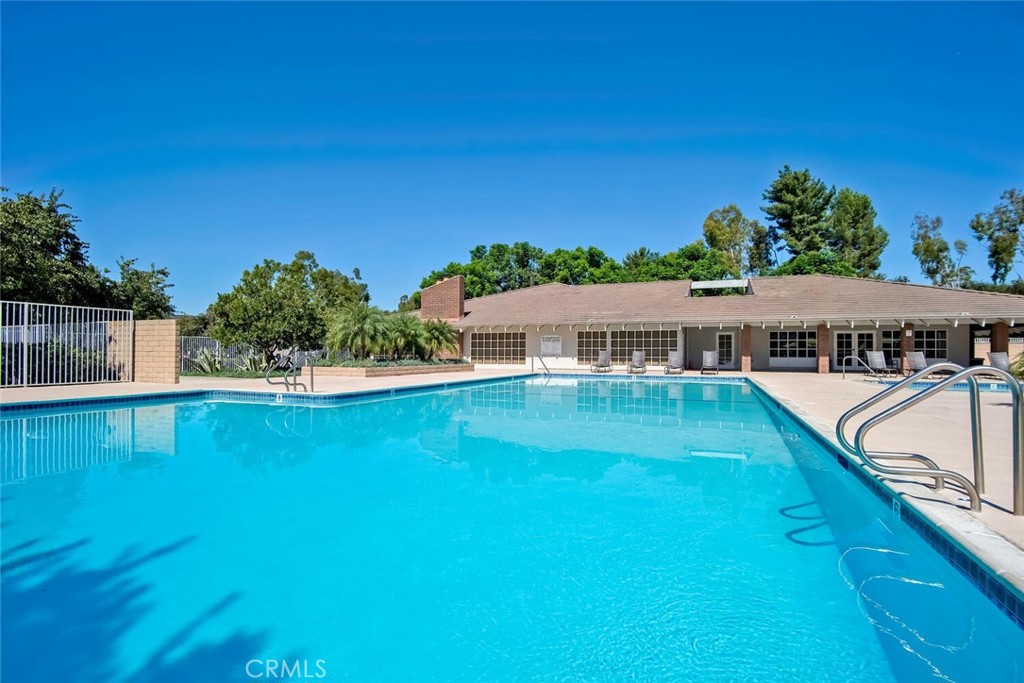 Laguna Village (LV) - Residential