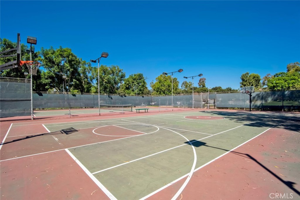 Laguna Village (LV) - Residential