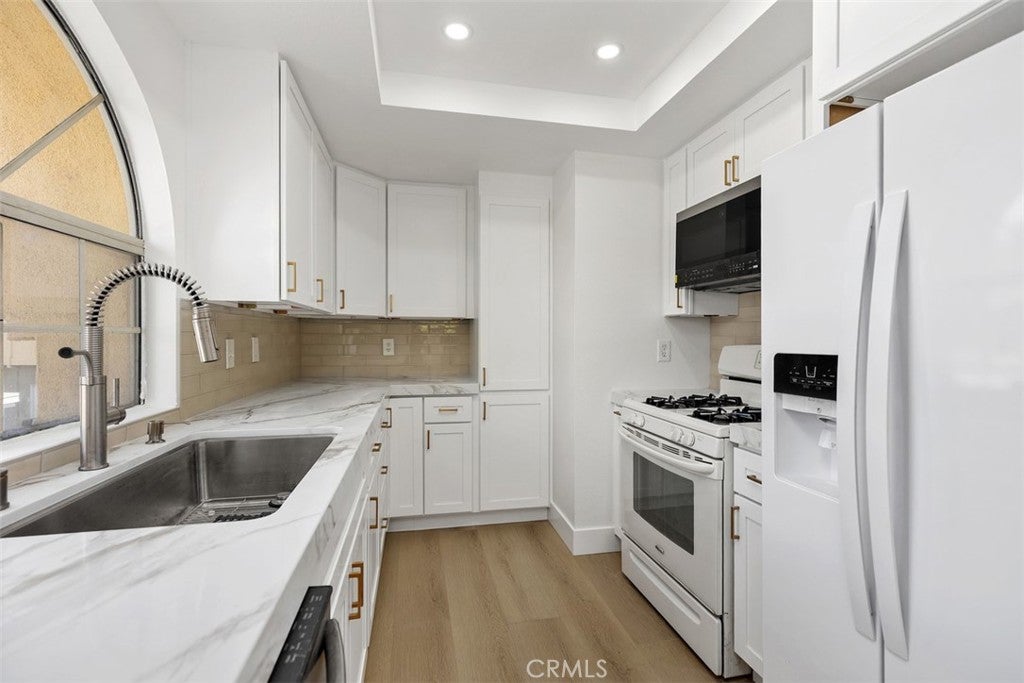 89 Alberti Aisle, Irvine CA 92614