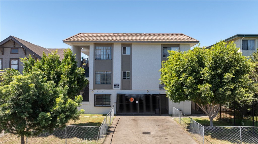 Properties 1 1715 Westmoreland Boulevard