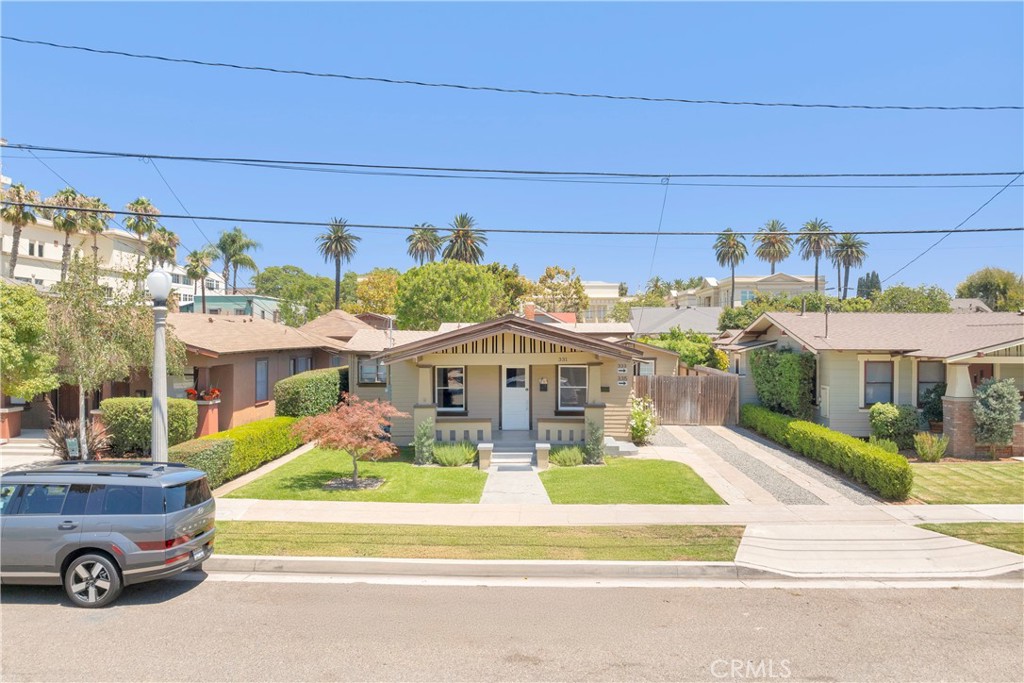331 N Olive