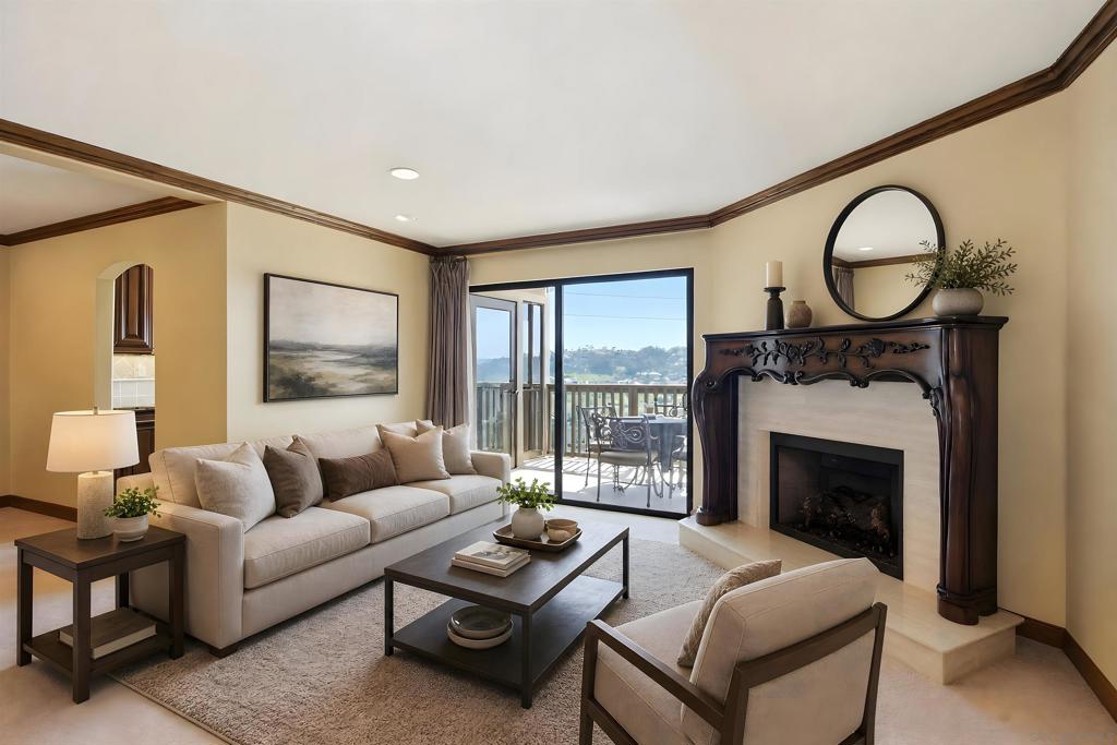 1366 Camino Lujan