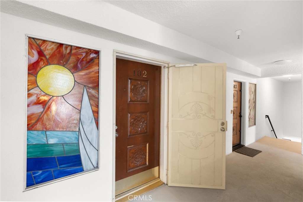 200 S Catalina Avenue 102