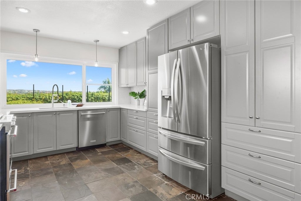 23436 Ancia Lane, Mission Viejo CA 92691 - Photo 14