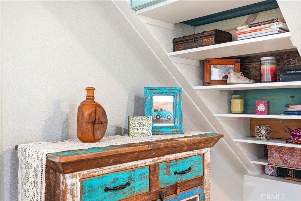 The Lakes (TLK) - Residential