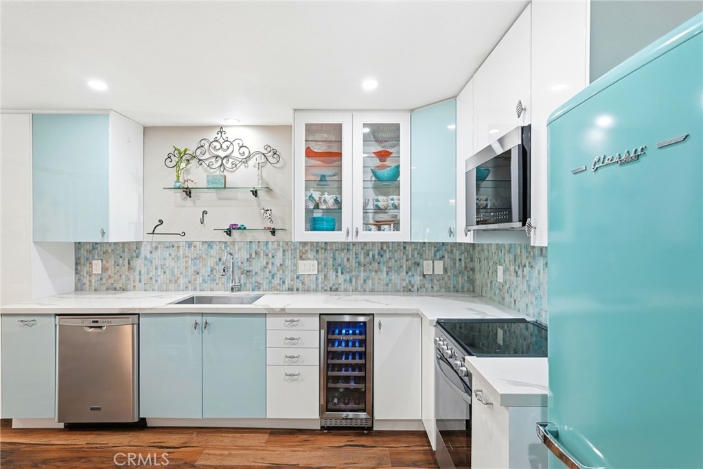 The Lakes (TLK) - Residential