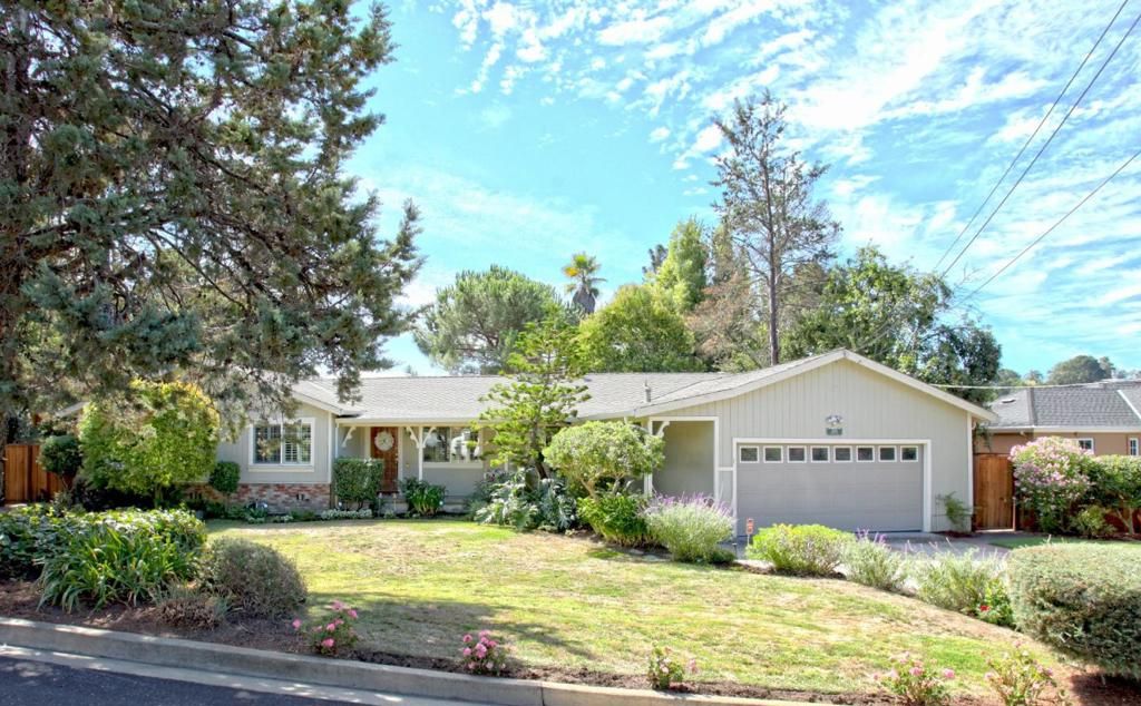 listing image 130722378097229210685
